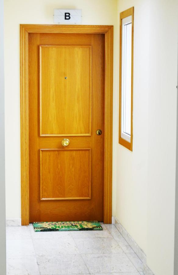Apartamentos Gallaecia Val do Dubra ภายนอก รูปภาพ