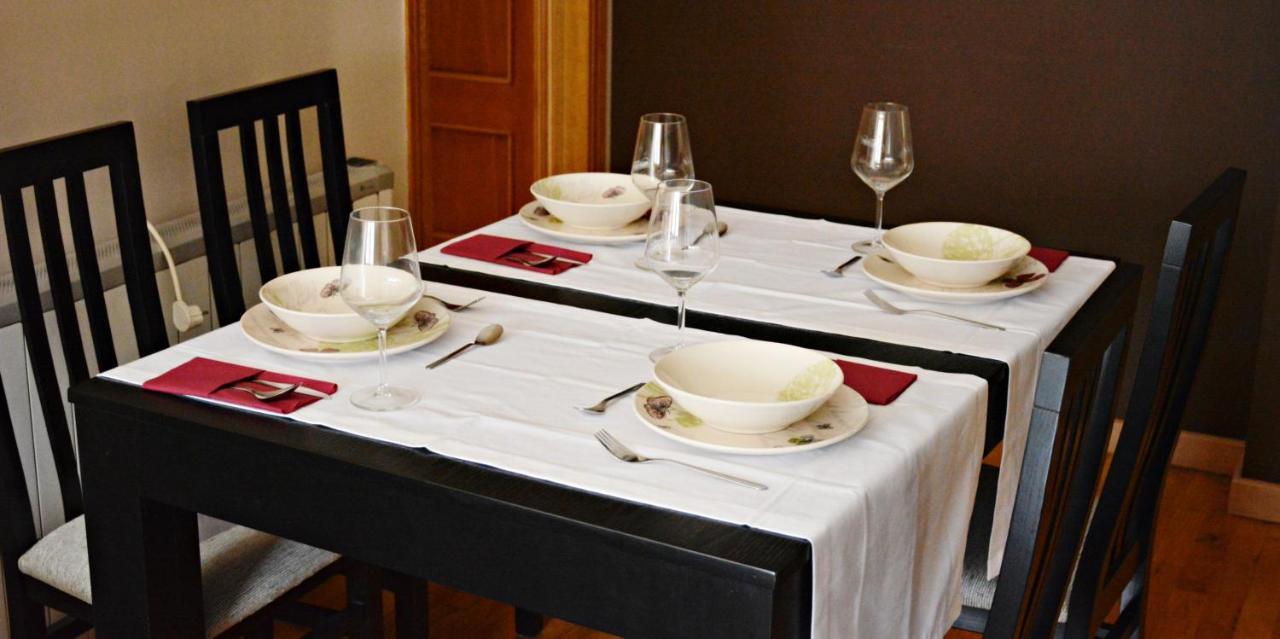 Apartamentos Gallaecia Val do Dubra ภายนอก รูปภาพ