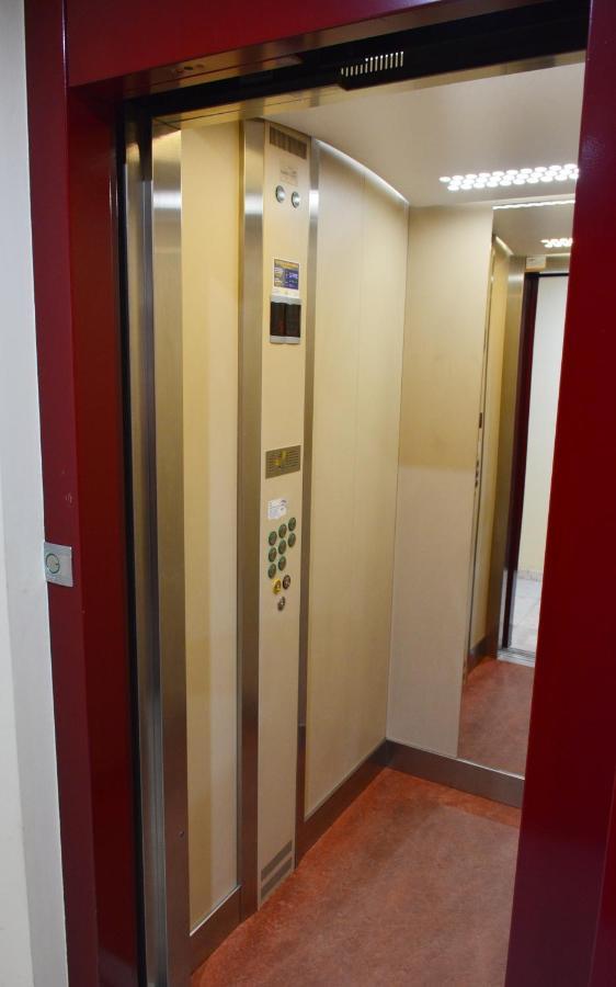 Apartamentos Gallaecia Val do Dubra ภายนอก รูปภาพ