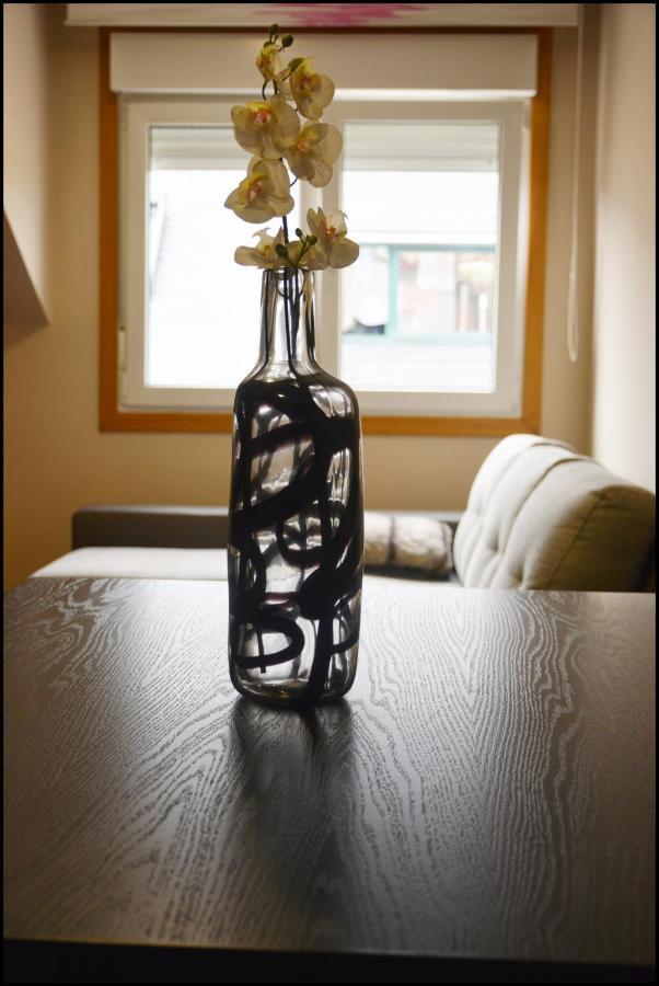 Apartamentos Gallaecia Val do Dubra ภายนอก รูปภาพ